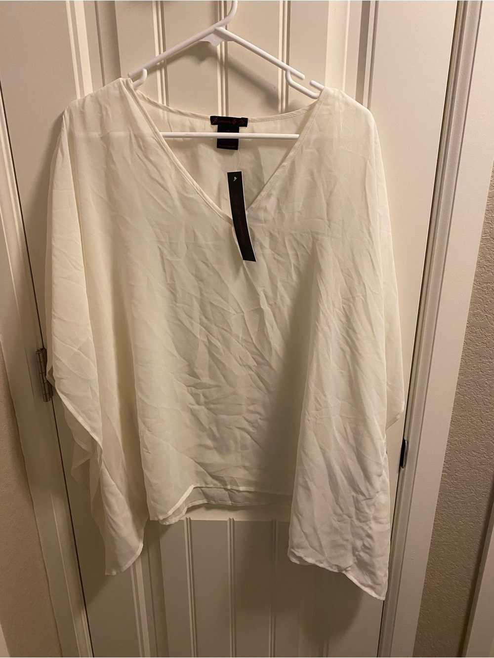 NWT Glamour & Co XL Blouse Chiffon V-neck Poncho Style Sheer White Top Shirt